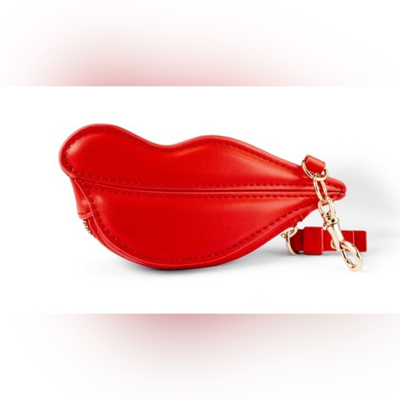 NWT Lips Coin Pouch DVF Target Collection - Picture 4 of 7